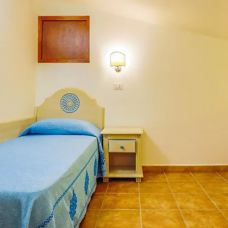 Hotell Villaggio Li Cucutti Agrustos