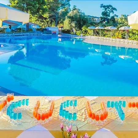 Hotell Villaggio Li Cucutti Agrustos