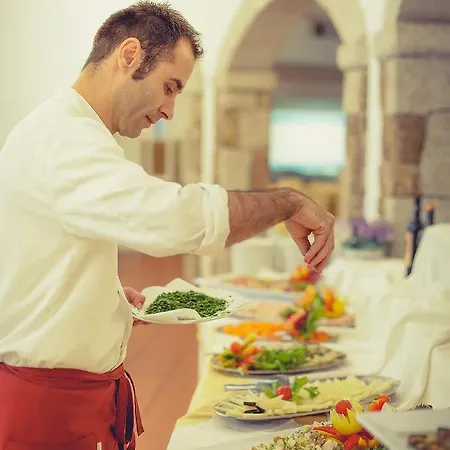 Villaggio Li Cucutti ホテル 4*