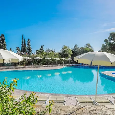 Villaggio Li Cucutti Agrustos